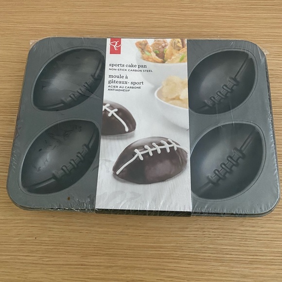 Football - Picture 1 of 3